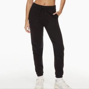 Tna Black Boyfriend Sweatpants